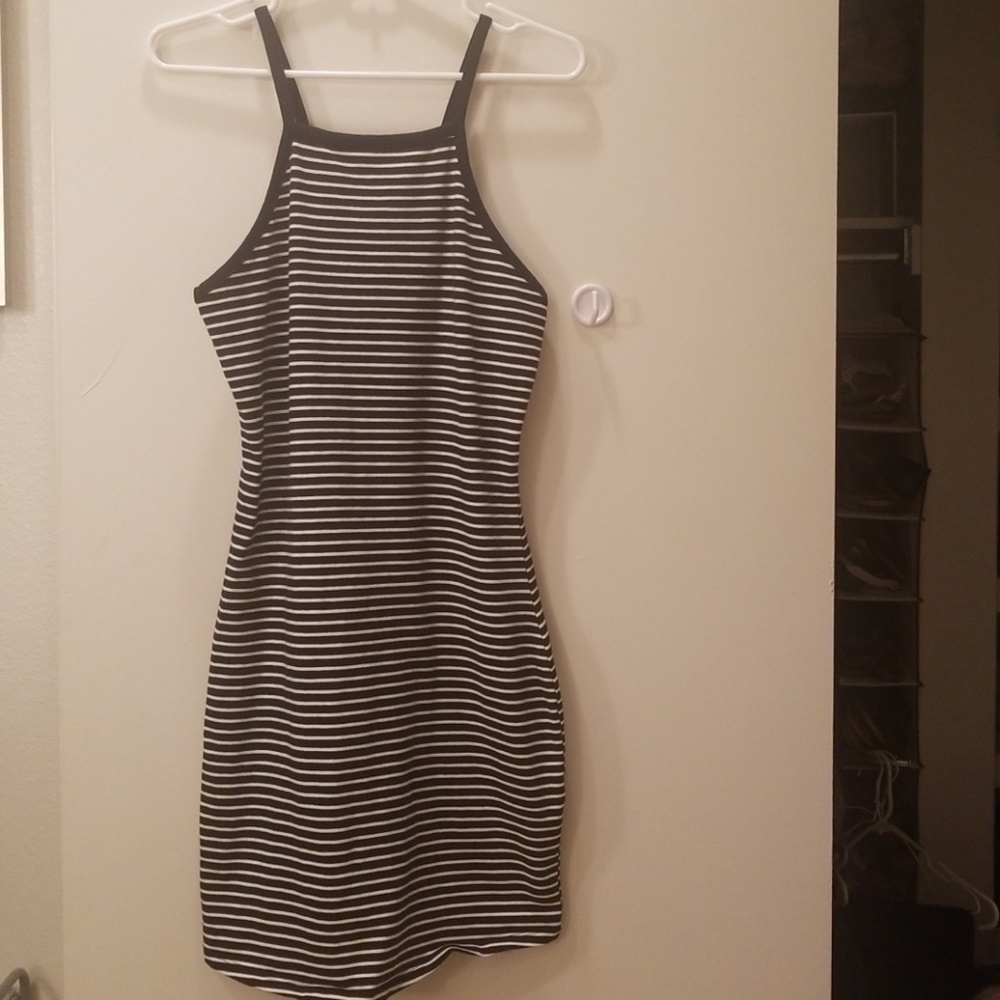 Express- Casual Dress, Size Medium